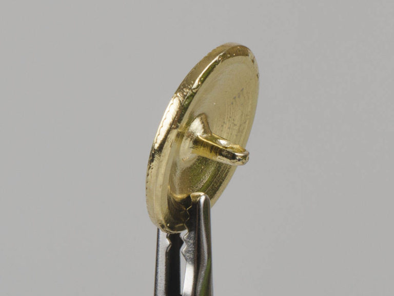 Guzik z herbem kolor złoty śr. 25 mm