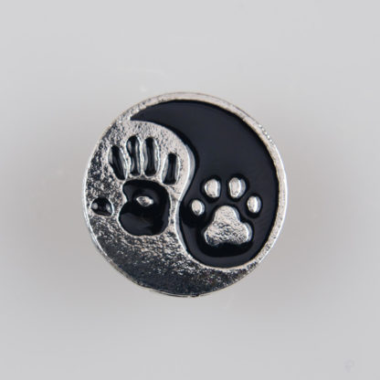 Yin i Yang / Człowiek i Zwierzak znaczek na pin/ szpilkę, metal kolor srebrny/ czarny
