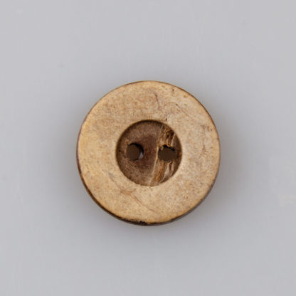 Guzik kokosowy z szerokim rantem do przyszycia 18 mm (28"), dwie dziurki