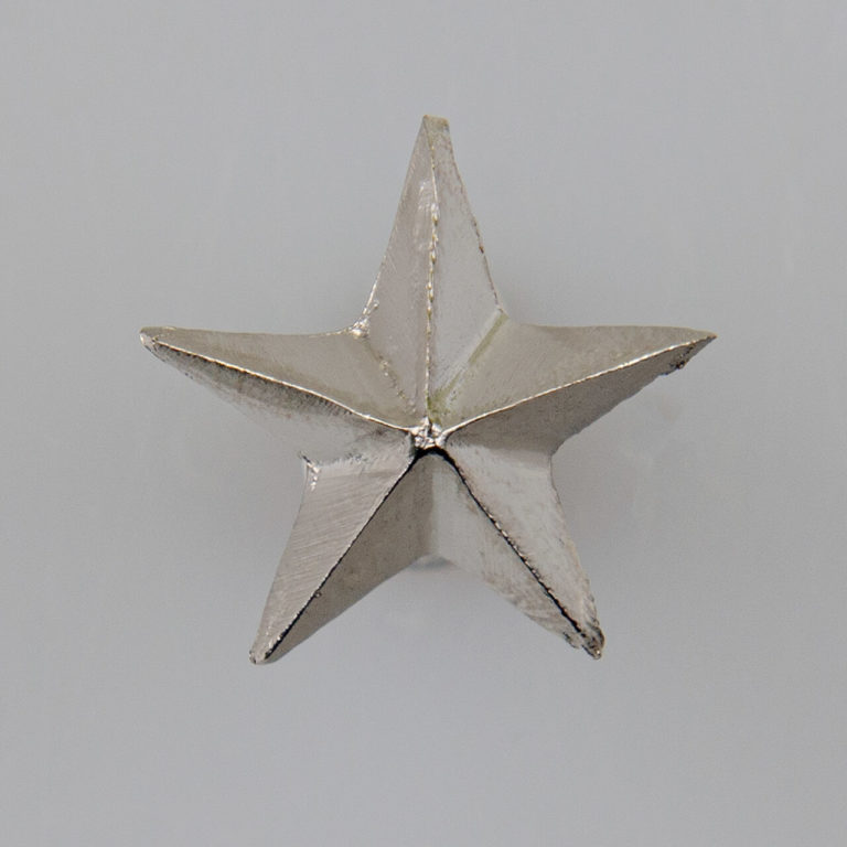 Gwiazdka oficerska, stopień wojskowy śr. 16 mm, kolor srebrny, wzmocniona