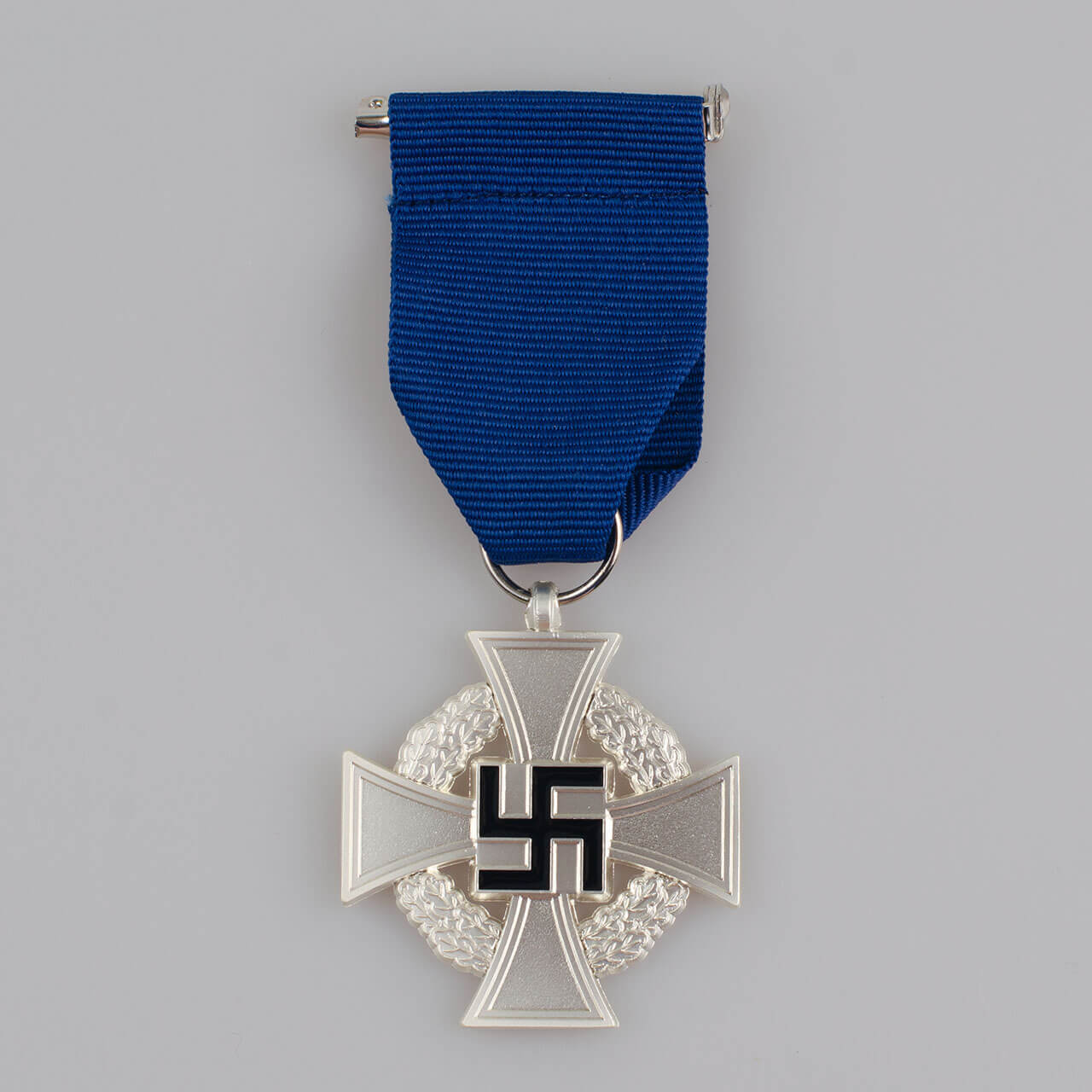 Srebrny Krzyż Zasługi II klasy za 25 lat wiernej służby publicznej