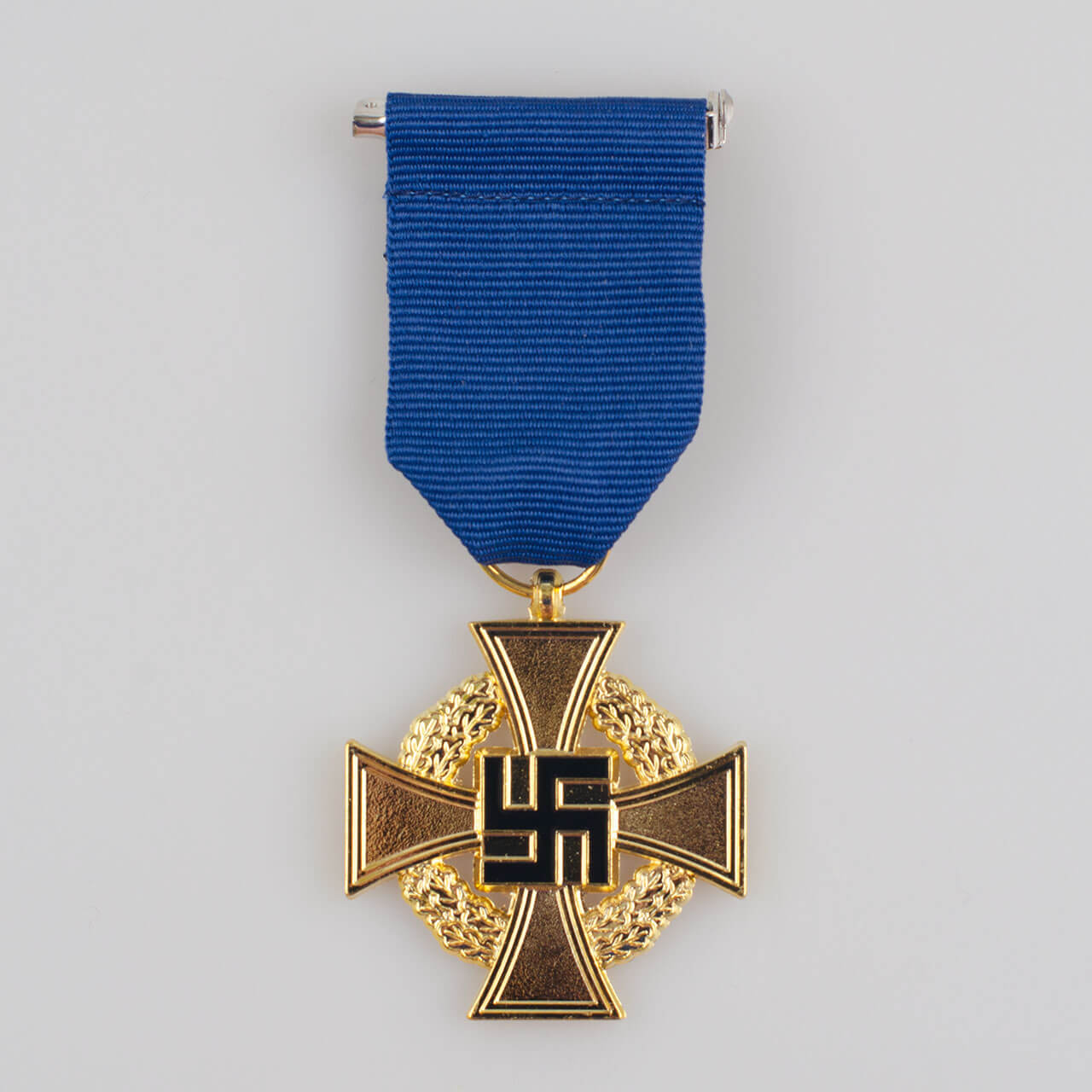 Złoty Krzyż Zasługi I klasy za 40 lat wiernej służby publicznej