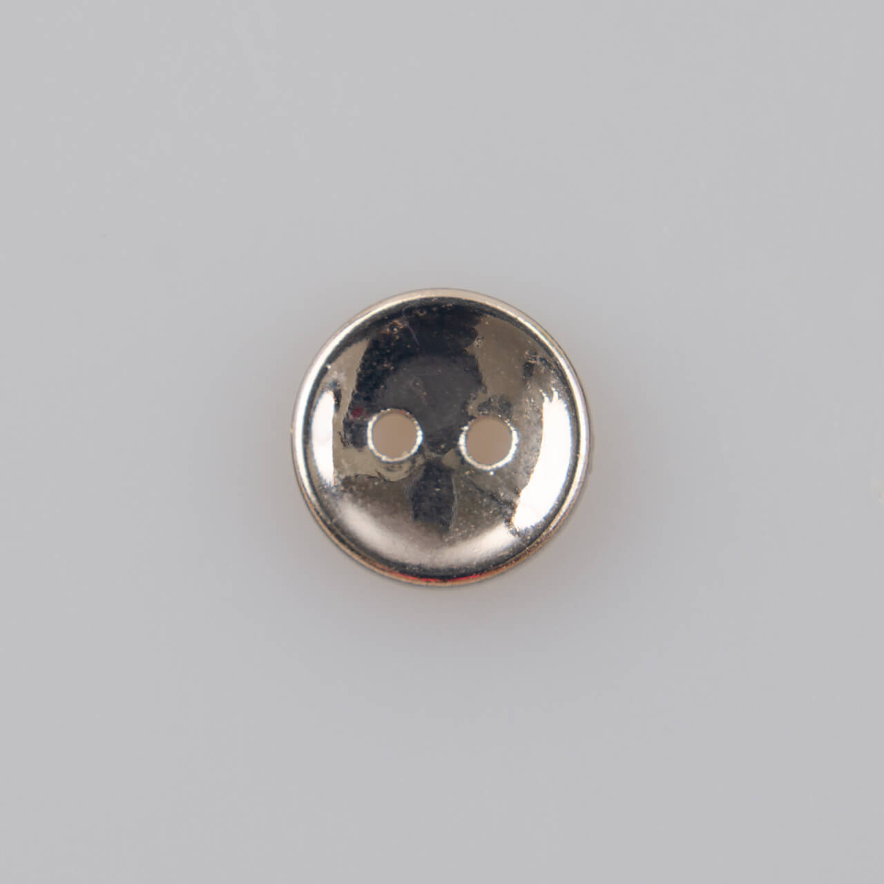 Guzik płaski klasyczny 2 dziurki, tworzywo sztuczne, śr. 10 mm (16"), złoty błyszczący
