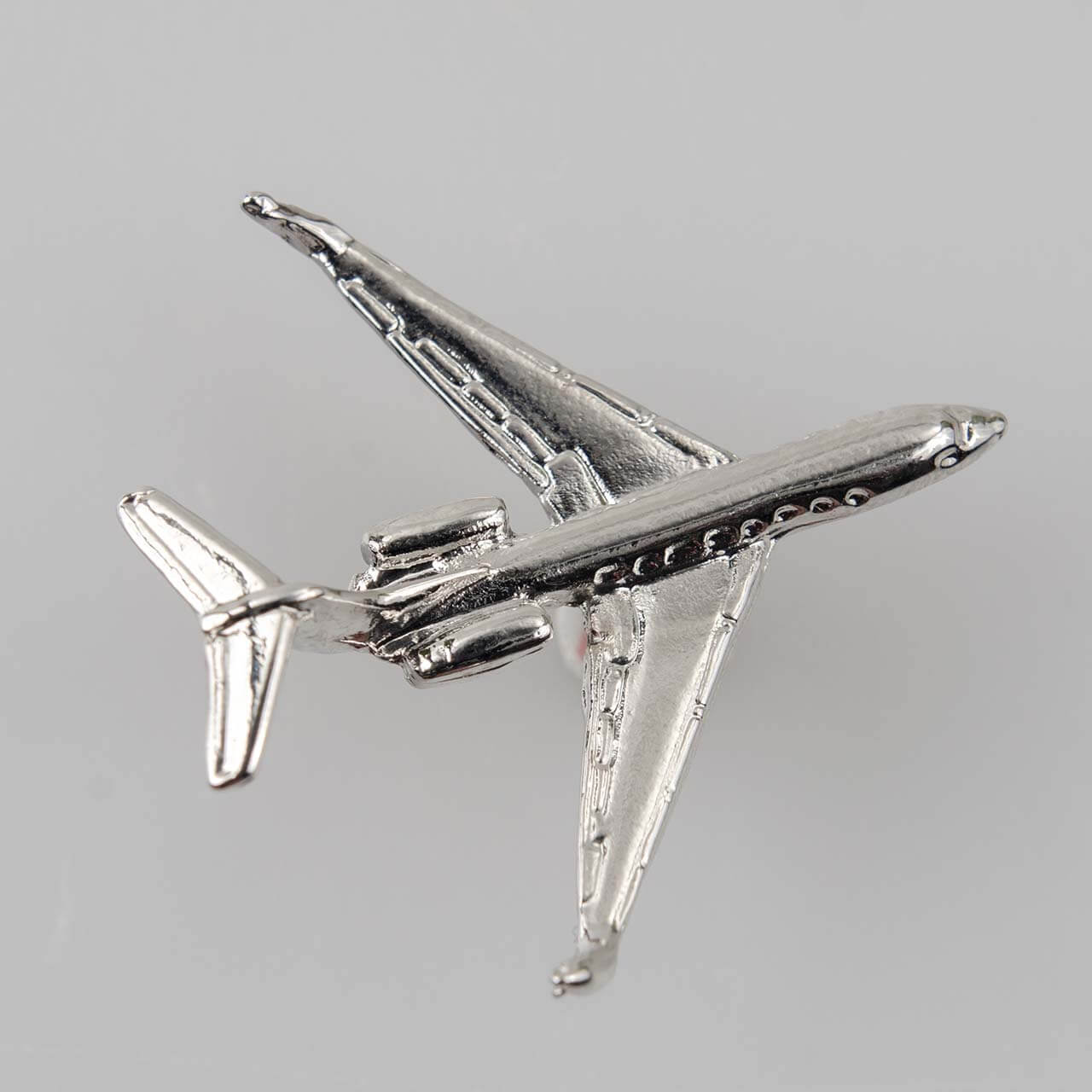 Samolot Boeing 717, srebrny metalowy znaczek na pin/ szpilkę, 31 x 31 mm (#4)