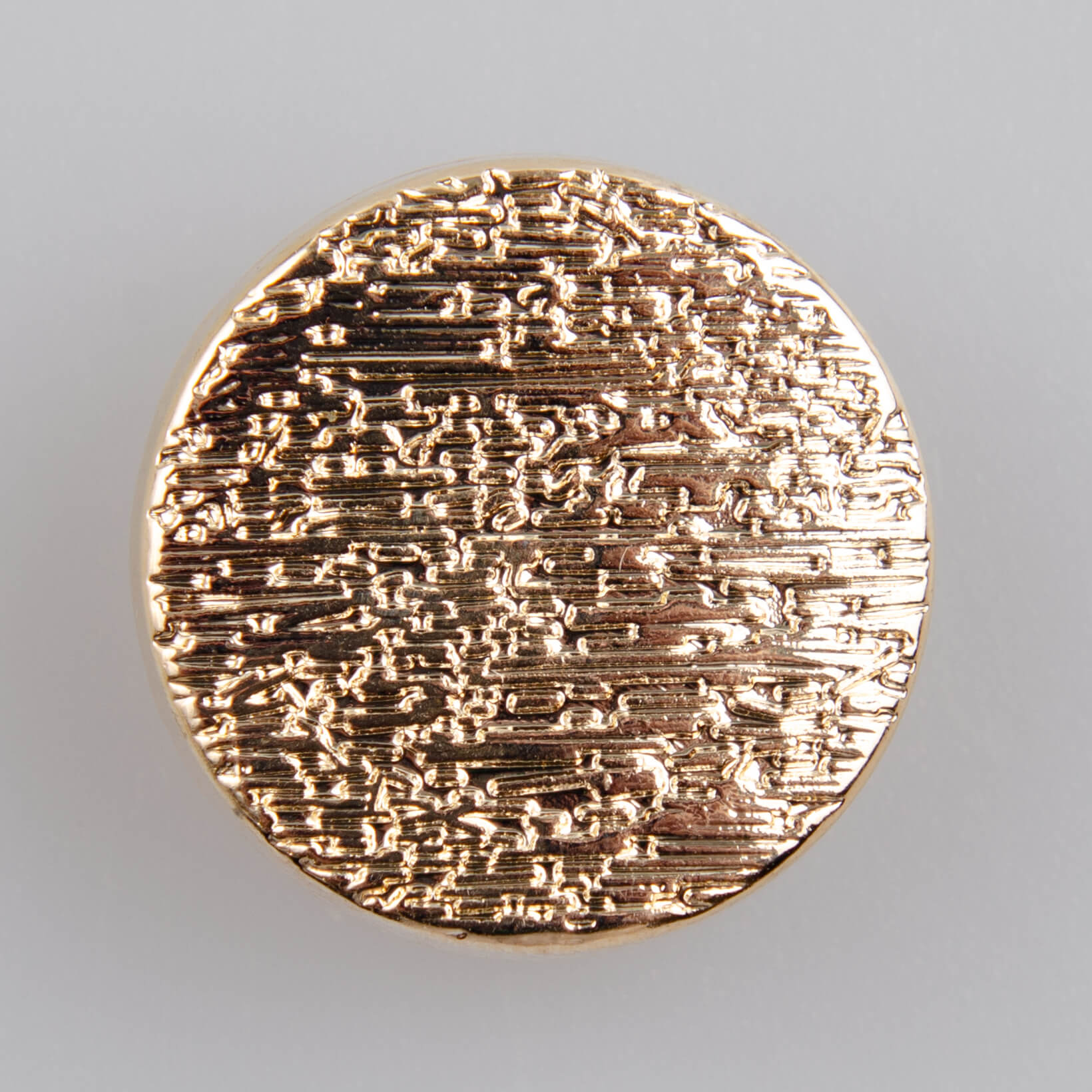 Guzik płaski metalowy gładki złoty, wzór kamień, śr. 20 mm